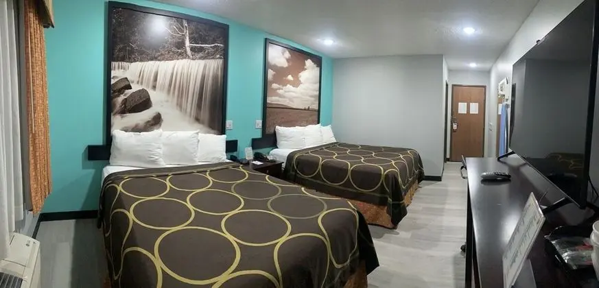 Oda, 2 Büyük (Queen) Boy Yatak, Sigara İçilmez (Pet Friendly)