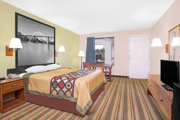 Standard Oda, 1 Büyük (Queen) Boy Yatak