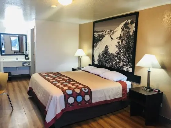 Standard Oda, 1 En Büyük (King) Boy Yatak, Sigara İçilebilir