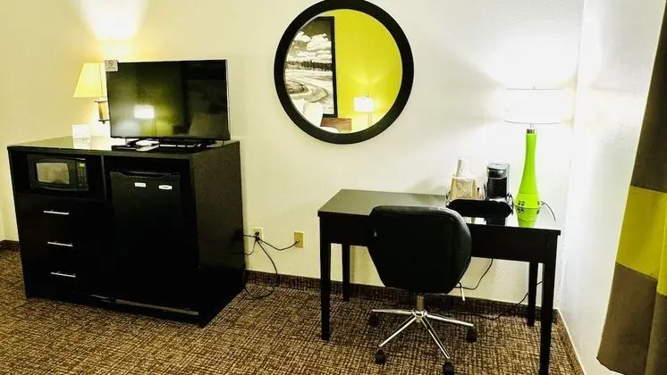 Oda, 1 En Büyük (King) Boy Yatak, Sigara İçilmez