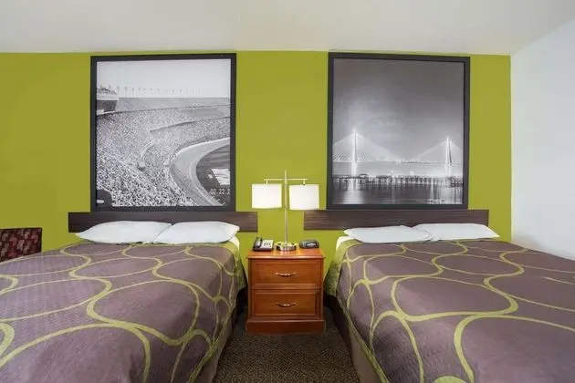 Oda, 2 Çift Kişilik Yatak