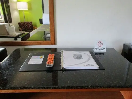 Oda, 2 Çift Kişilik Yatak, Sigara İçilebilir