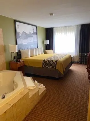 Deluxe Oda, 1 En Büyük (King) Boy Yatak, Sigara İçilmez