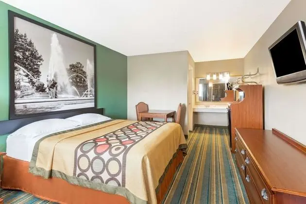 Oda, 1 Büyük (Queen) Boy Yatak, Sigara İçilmez