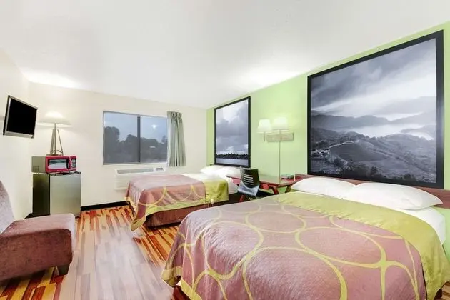 Tek Büyük Yataklı Oda, 2 Çift Kişilik Yatak, Sigara İçilebilir