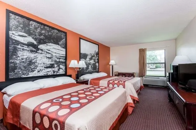 Oda, 2 Büyük (Queen) Boy Yatak, Sigara İçilmez