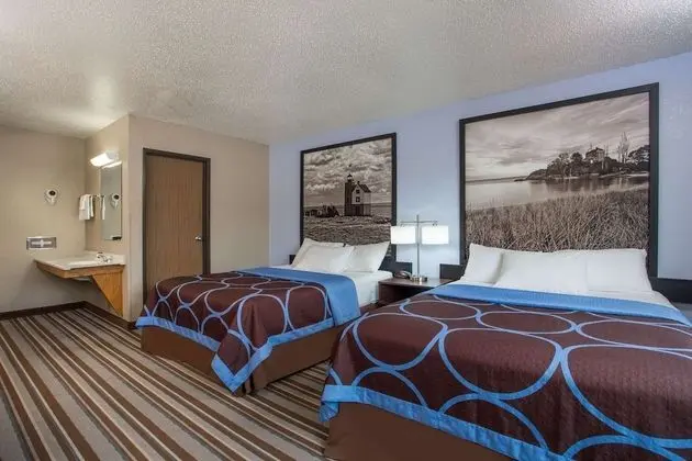 Oda, 2 Çift Kişilik Yatak, Sigara İçilmez, Göl Manzaralı