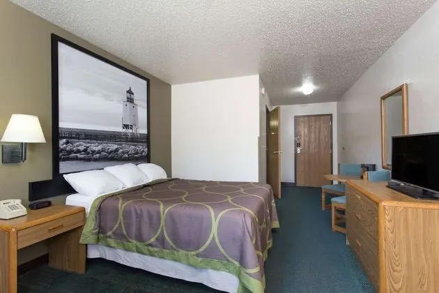 Standard Oda, 1 Büyük (Queen) Boy Yatak