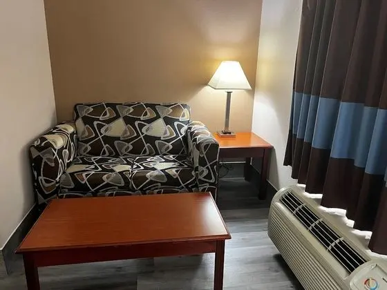 Standard Oda, 1 En Büyük (King) Boy Yatak, Engellilere Uygun, Sigara İçilmez (Mobility)
