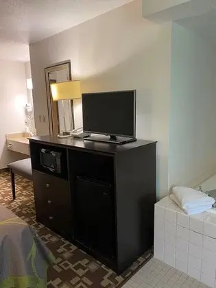 Oda, 1 Büyük (Queen) Boy Yatak, Sigara İçilmez