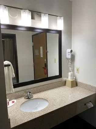 Oda, 1 Büyük (Queen) Boy Yatak, Sigara İçilmez