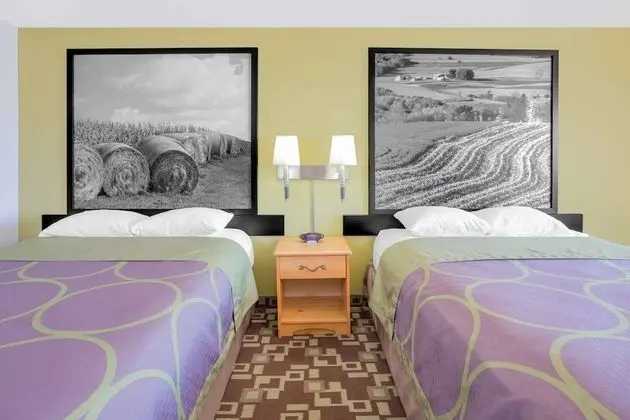 Oda, 2 Büyük (Queen) Boy Yatak, Sigara İçilmez