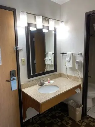 Süit, 1 En Büyük (King) Boy Yatak, Sigara İçilmez