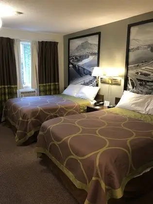 Standard Room, 2 Double Beds, Fridge, Microwave, Smoking