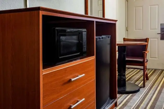 Oda, 2 Çift Kişilik Yatak, Sigara İçilebilir, Avlu Manzaralı (Second Floor)