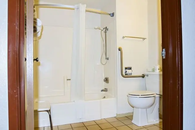 Oda, 1 Çift Kişilik Yatak, Engellilere Uygun, Sigara İçilmez (Mobility,Tub w/Grab Bars)