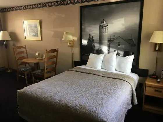 Standard Oda, 1 Büyük (Queen) Boy Yatak, Avlu Manzaralı