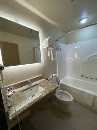 Standard Oda, 1 En Büyük (King) Boy Yatak