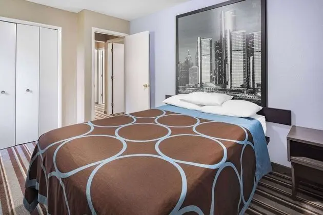 Family Suite, 3 Double Beds, Non-Smoking (Exterior Entrance)