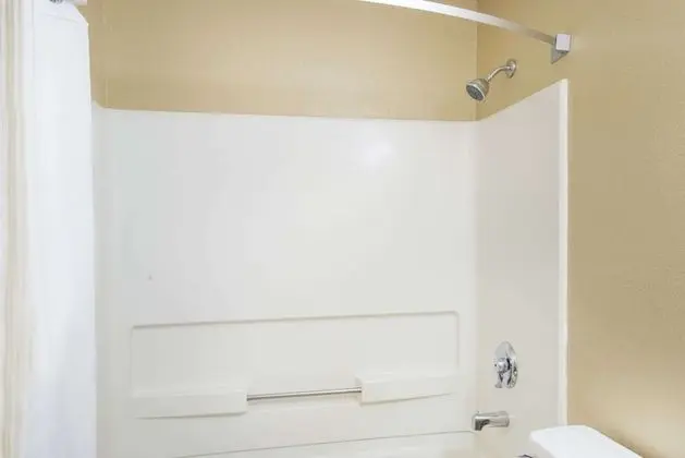 Standard Tek Büyük Yataklı Oda, 2 Çift Kişilik Yatak, Sigara İçilebilir, Mikrodalga