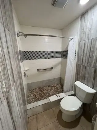 Standard Oda, 1 En Büyük (King) Boy Yatak