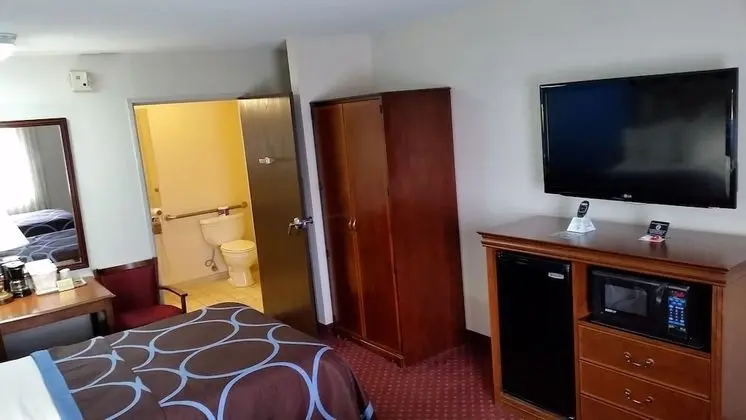 Oda, 2 Çift Kişilik Yatak, Engellilere Uygun, Sigara İçilmez