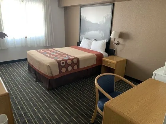 Oda, Birden Çok Yatak, Sigara İçilmez