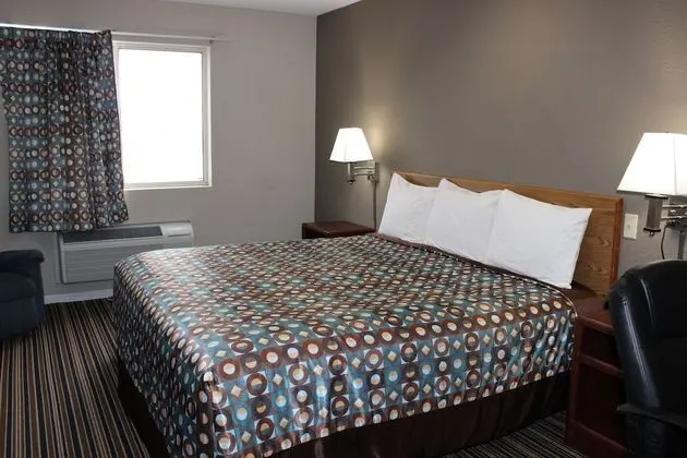 Oda, 1 En Büyük (King) Boy Yatak, Sigara İçilmez