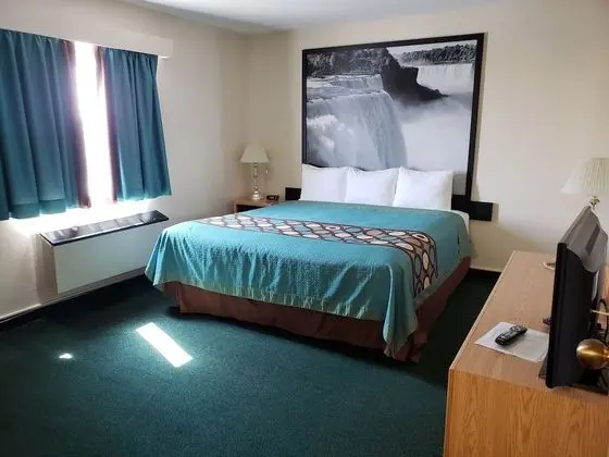 Süit, 1 En Büyük (King) Boy Yatak, Sigara İçilmez (Two-Room Suite)