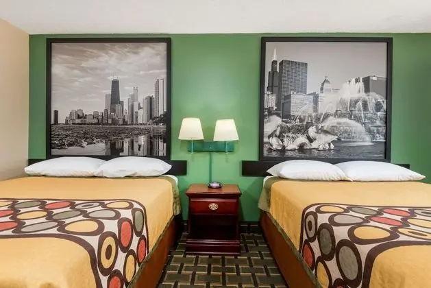 Oda, 2 Büyük (Queen) Boy Yatak, Sigara İçilmez