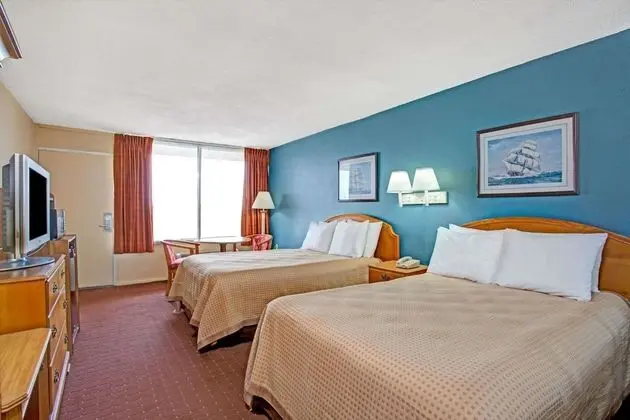 Oda, 2 Çift Kişilik Yatak, Sigara İçilmez (First Floor, Bayside)