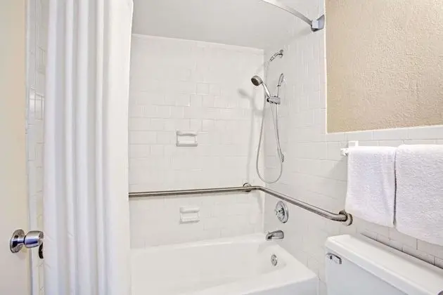 Oda, 2 Çift Kişilik Yatak, Sigara İçilmez (First Floor, Bayside)