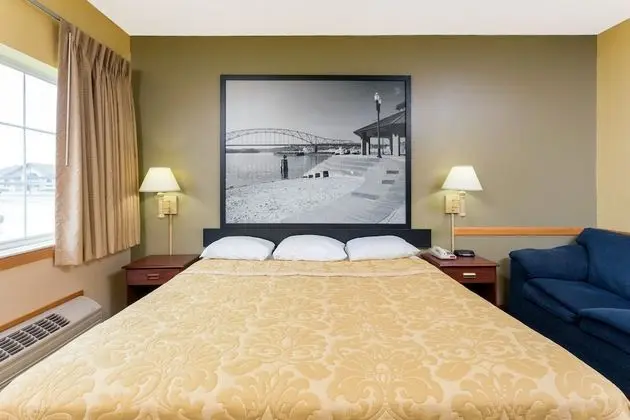 Süit, Sigara İçilmez (2 Double Bed & 1 King Bed)