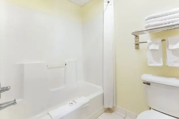 Süit, Sigara İçilmez (2 Double Bed & 1 King Bed)