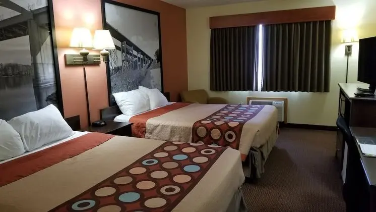 Oda, 2 Büyük (Queen) Boy Yatak, Sigara İçilebilir