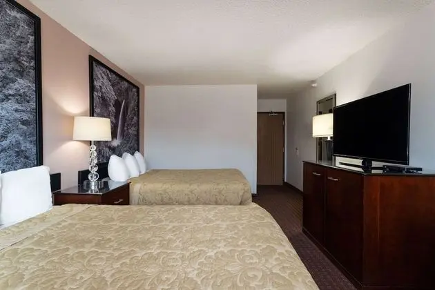 Standard Oda, 2 Büyük (Queen) Boy Yatak