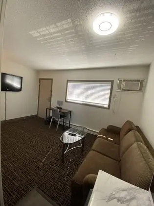 Süit, 1 En Büyük (King) Boy Yatak, Sigara İçilmez