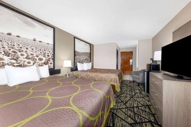 Oda, 2 Büyük (Queen) Boy Yatak, Sigara İçilmez