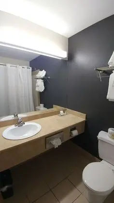 Oda, Sigara İçilmez (3 Queen beds)