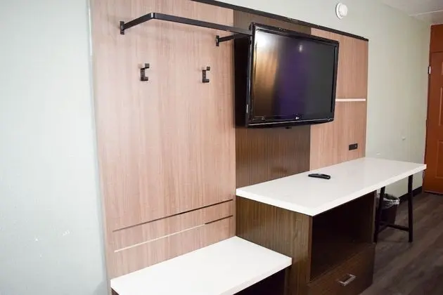 Oda, 2 Çift Kişilik Yatak, Engellilere Uygun, Sigara İçilmez (Mobility Accessible)