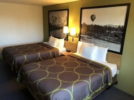 Oda, 2 Büyük (Queen) Boy Yatak, Sigara İçilmez (Pet Friendly)