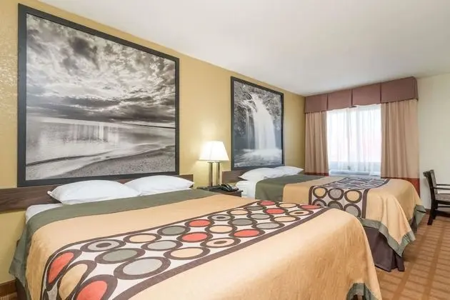 Oda, 2 Büyük (Queen) Boy Yatak, Sigara İçilmez (Pet-Friendly)