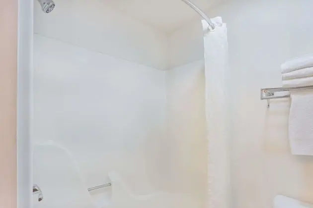 Standard Oda, 2 Büyük (Queen) Boy Yatak