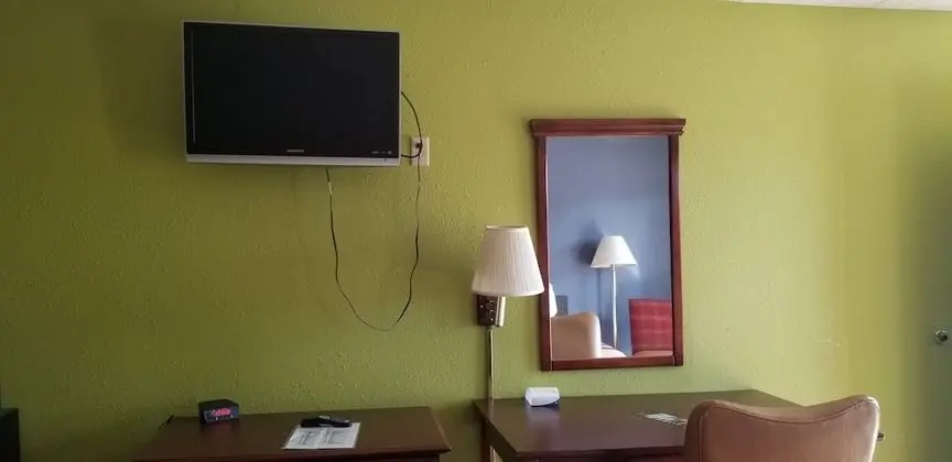 Oda, 1 Çift Kişilik Yatak, Sigara İçilmez