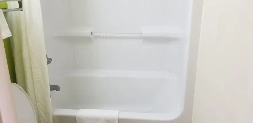 Oda, 1 Çift Kişilik Yatak, Sigara İçilmez