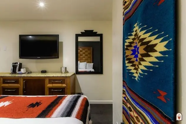 Oda, 2 Büyük (Queen) Boy Yatak, Engellilere Uygun (Handicap Accessible Double Queen Room)