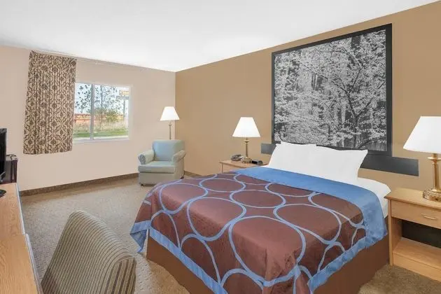 Süit, 1 Büyük (Queen) Boy Yatak, Sigara İçilmez (One-Bedroom)