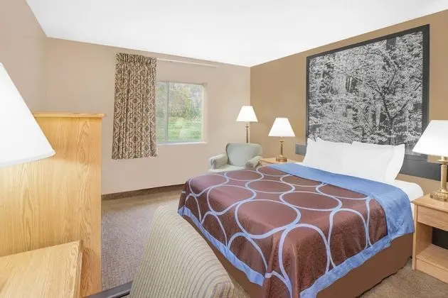 Süit, 1 Büyük (Queen) Boy Yatak, Sigara İçilmez (One-Bedroom)