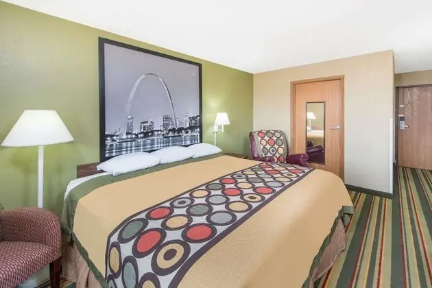 Oda, 1 En Büyük (King) Boy Yatak, Engellilere Uygun, Sigara İçilmez