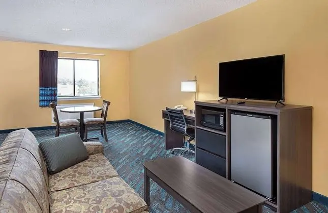 Stüdyo Süit, 2 Büyük (Queen) Boy Yatak, Sigara İçilebilir